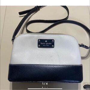 Kate Spade Black and White Crossbody Bag in Used Condition. No returns accepted.